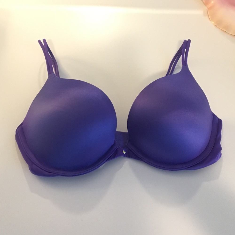 SOLD Very Sexy Victoria’s Secret Bra
